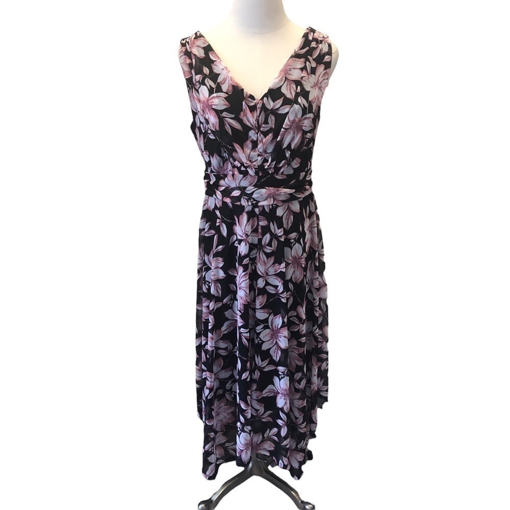 Connected Apparel/ Woman’s Floral Dress / size 10